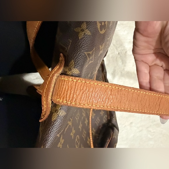 Louis Vuitton Saumur 35 - Picture 9 of 14